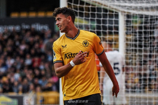 当国脚比进B队简单，皇社C队小将埃洛伊完成古巴国家队首秀（当国脚竟比进皇社B队更容易？C队小将埃洛伊完成古巴队首秀）