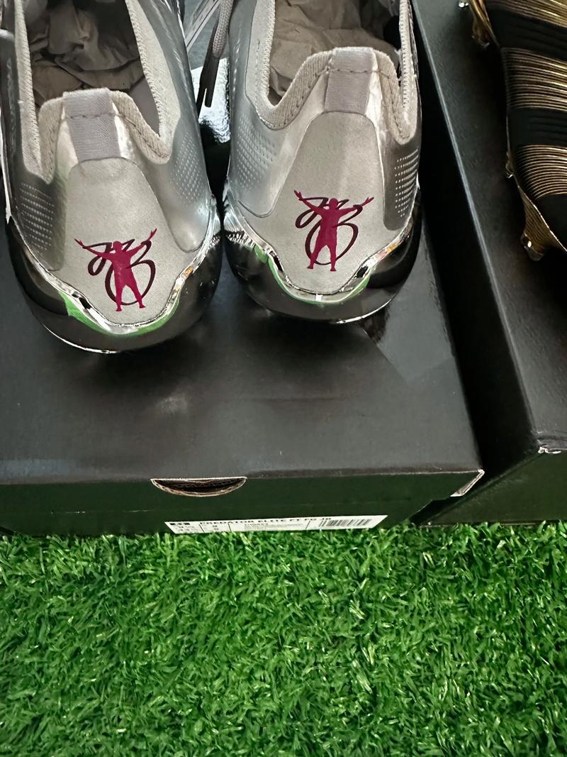 哈卡主场一处看台被大火烧毁，俱乐部目前已展开调查（哈卡主场一看台遭大火焚毁，俱乐部已启动调查）