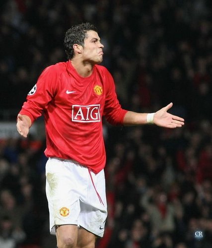 巴萨3-1逆转马竞喜忧参半：全场最佳奥尔莫肩膀脱臼，本赛季报销（巴萨3-1逆转马竞喜忧交织：全场最佳奥尔莫肩部脱臼，赛季提前报销）