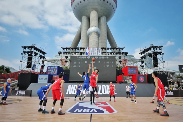 武汉女足vs东孟加拉女足首发：王霜领衔，奥乌苏先发（首发出炉！武汉女足战东孟加拉：王霜领衔，奥乌苏首发登场）