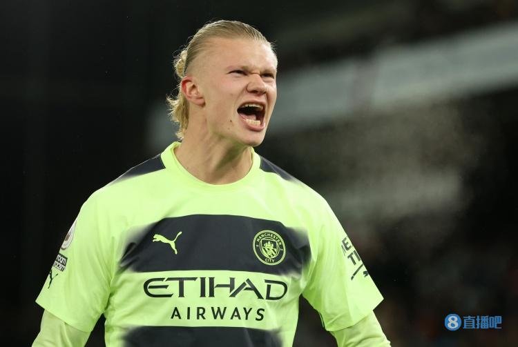 成都蓉城客场挑战神户胜利船，力争在亚冠赛场扭转颓势，力争晋级淘汰赛。（成都蓉城客战神户胜利船，盼在亚冠止颓冲击淘汰赛）