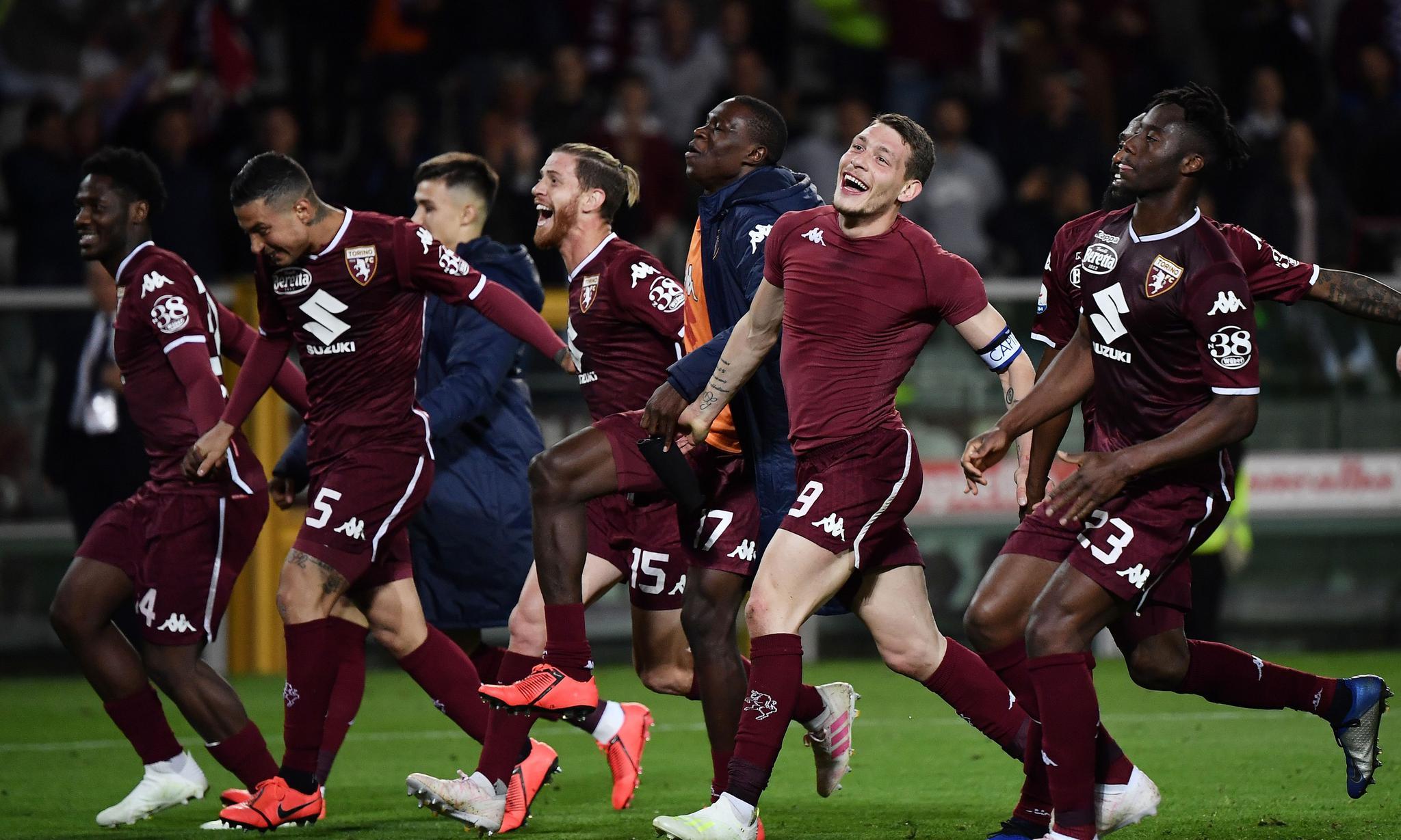 尹鸿博告别信：膝盖和小腿肌无法承受梦想之重，未来会做青训（尹鸿博告别：伤病难承逐梦之重，未来投身青训）