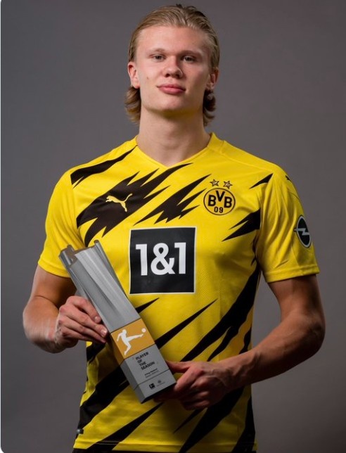 黄雅琼&刘雨辰今日大婚！马龙、王楚钦、樊振东等人送上祝福（黄雅琼与刘雨辰今日喜结连理，马龙王楚钦樊振东等纷纷送祝福）