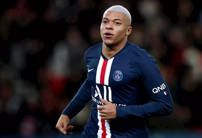 2-0，22岁皇马旧将发威：利剑出鞘，率队完胜莱万特，迎2连胜（2-0！22岁皇马旧将爆发，率队击退莱万特，豪取两连胜）