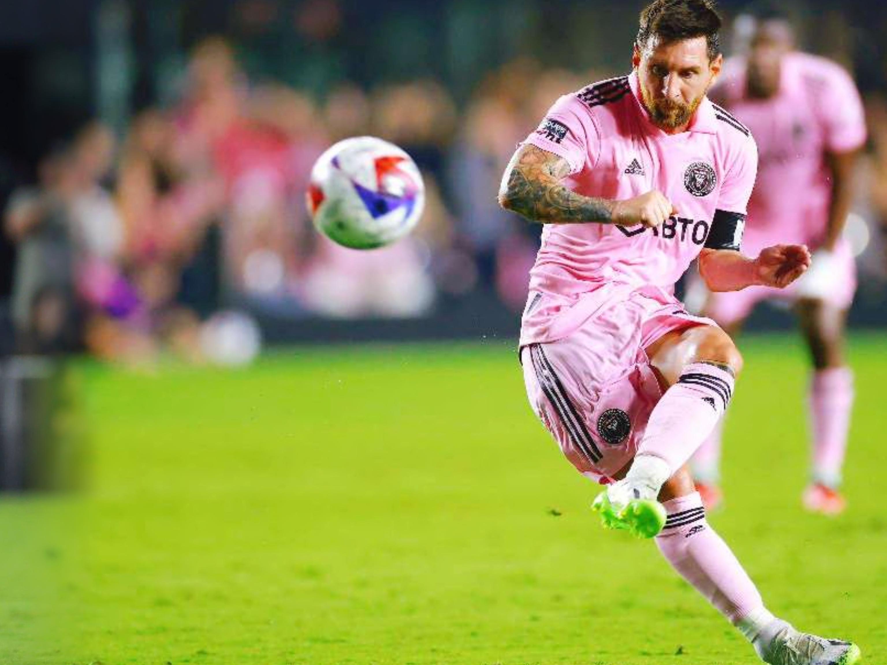 203场63球，福登英超生涯进球数已超越贝克汉姆和亚亚-图雷（英超203场斩获63球，福登生涯进球数已超贝克汉姆与亚亚-图雷）