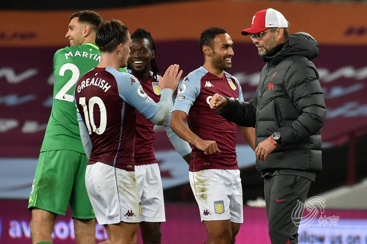 姆巴佩在圣马梅斯闪耀：一记游戏般的进球助力皇马取胜（姆巴佩圣马梅斯高光时刻：一记游戏级神球助皇马取胜）