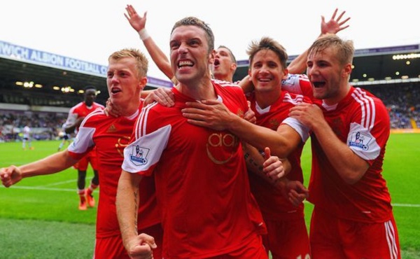 西班牙人董事：球队赛季目标为跻身前六，业务收入达到1亿欧（西班牙人董事：本赛季冲击前六，营收目标达1亿欧元）