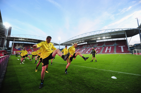 利物浦上次英超主场输三球还是21年2月，当时1-4不敌曼城（利物浦英超主场上次净负三球要追溯到2021年2月，当时1-4负于曼城）