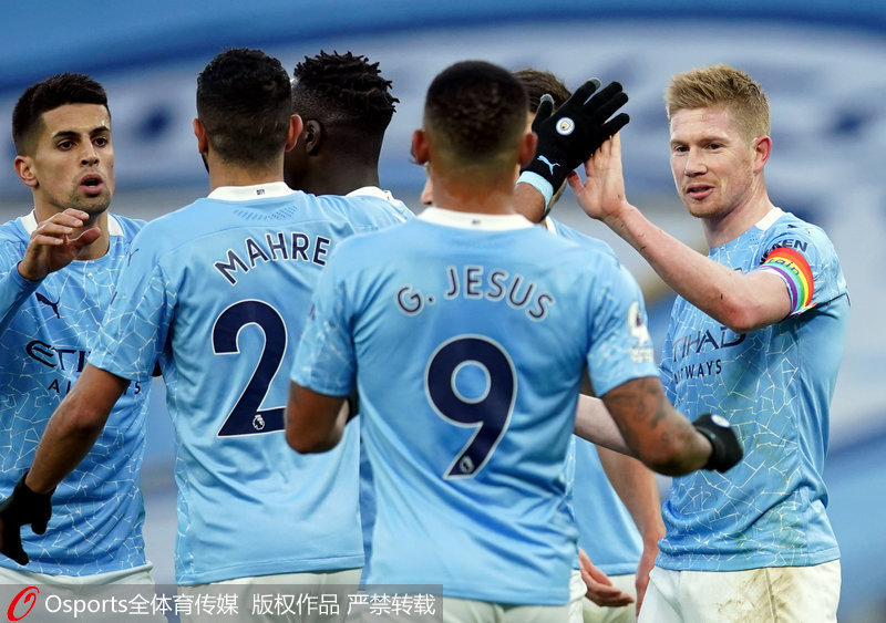 荷兰客战波兰：范戴克、廷贝尔、加克波首发，莱万出战（波兰主场迎战荷兰：范戴克、廷贝尔、加克波首发，莱万出战）